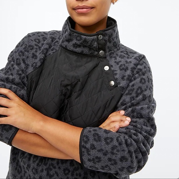 NWT J.Crew Quilted Button Neck Sherpa Tunic Black Leopard Large - Picture 2 of 9